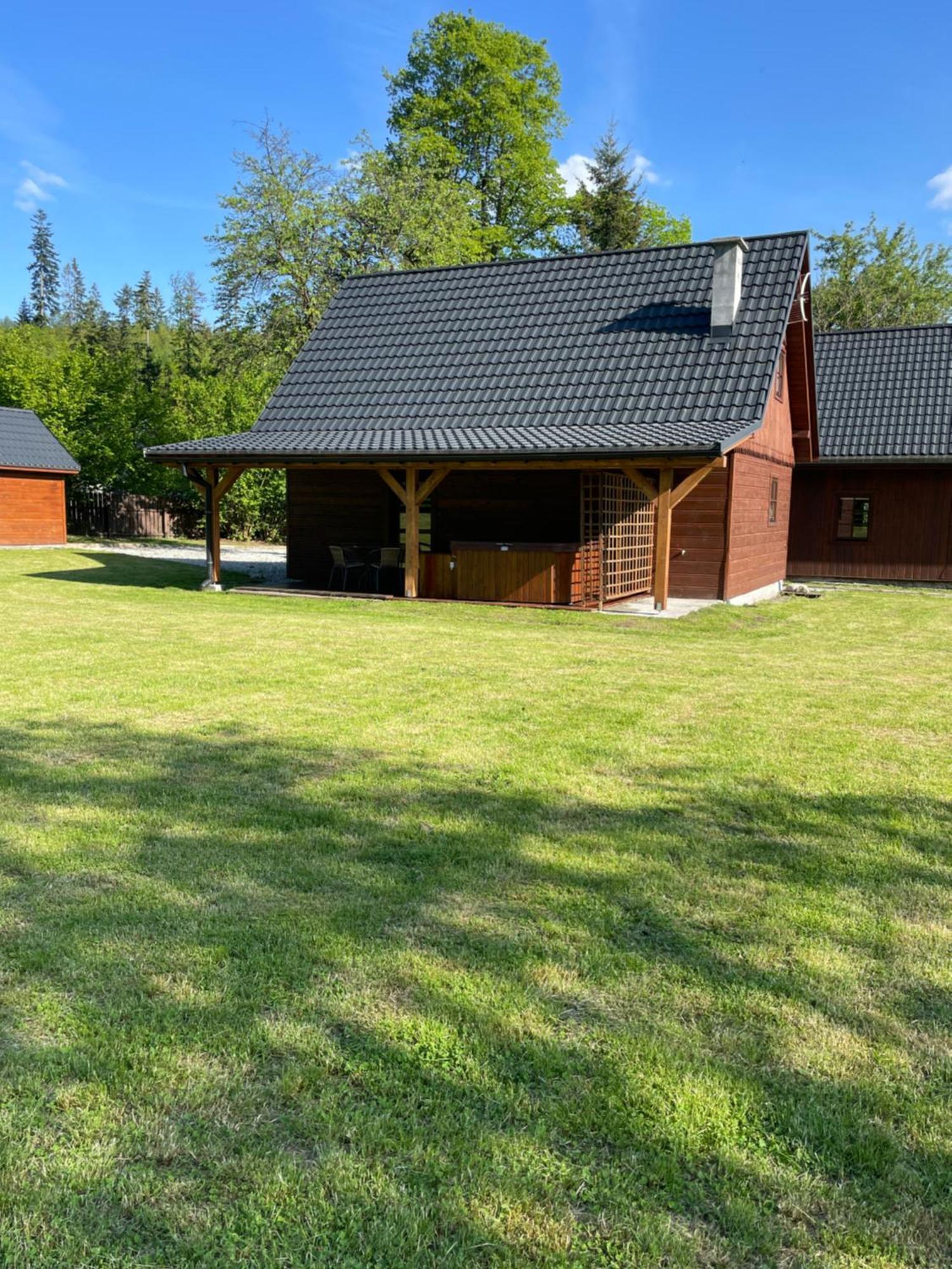 Dwie Lipy Domy Wakacyjne Zlatna Exterior foto